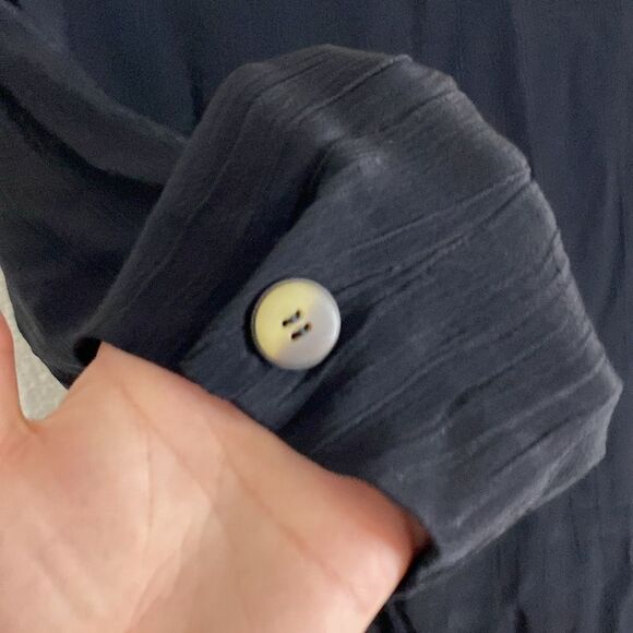 Norton McNaughton-black button up blouse -size 8 petite - Picture 6 of 6